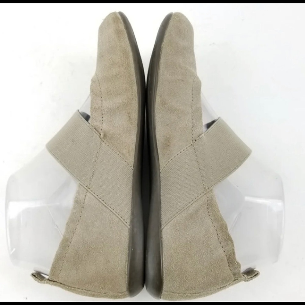 OTBT Women’s Glorieta Mary Janes Size 6